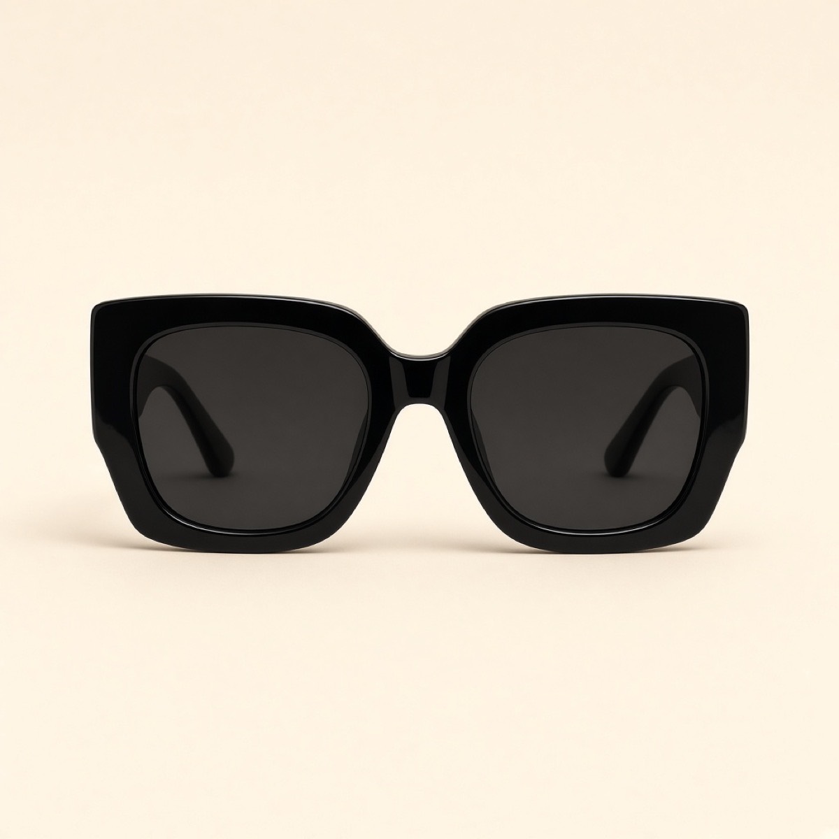 Geo Bold oversized black sunglasses